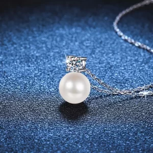 Round Moissanite Pendant Necklace With Faux Pearls Pendant Elegant Neck Jewelry Ladies Daily Clothing Accessories